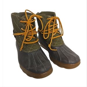 Sperry Women's Quarter Saltwater Quilted Wedge Heel Boot Size 8